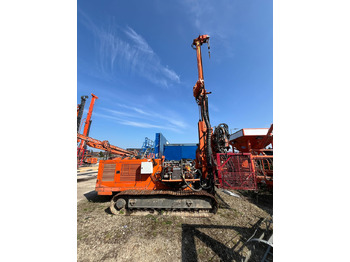 נהג קורה KLEMM