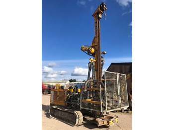 נהג קורה KLEMM