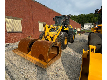 מעמיס גלגלים KOMATSU WA320-8