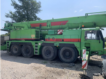 עגורן נייד LIEBHERR LTM 1090/2