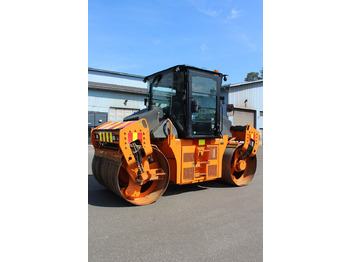 רולר כביש CATERPILLAR