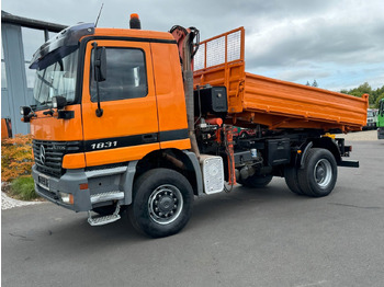 מזהיר MERCEDES-BENZ Actros 1831