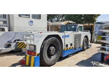 טרקטור דחיפה לאחור GOLDHOFER