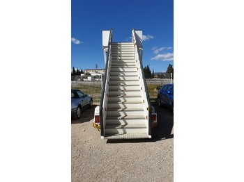 מדרגות נוסעים TEMG Pax Stairs TG2244: תמונה 5 מדרגות נוסעים TEMG Pax Stairs TG2244: תמונה 5