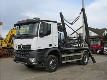 משאית דילוג העמסה MERCEDES-BENZ Actros 1840