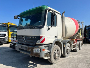 משאית מערבלת בטון MERCEDES-BENZ Actros 3236