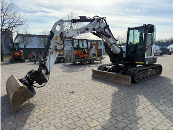 מיני מחפר BOBCAT E85