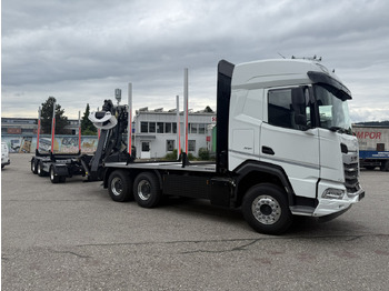 משאית עץ DAF XF 530