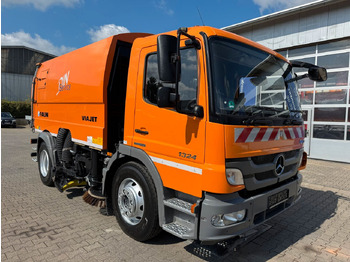 מטאטא כבישים MERCEDES-BENZ Atego 1324