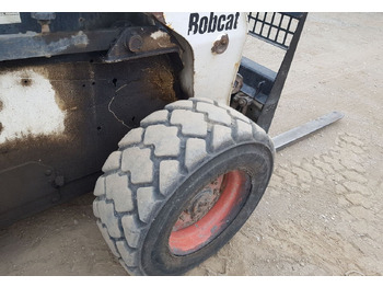מעמיס היגוי החלקה Bobcat S 250 TURBO: תמונה 5