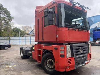 יחידת טרקטור RENAULT Magnum 480