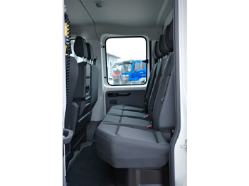 כלי רכב מסחרי מזהיר, כלי רכב מסחרי קומבי MAN TGE 3.140 L4 DoKa (3+4) 3-Seiten-Kipper + AHK: תמונה 4