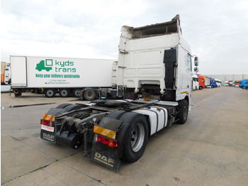 יחידת טרקטור Daf Xf 105460: תמונה 3