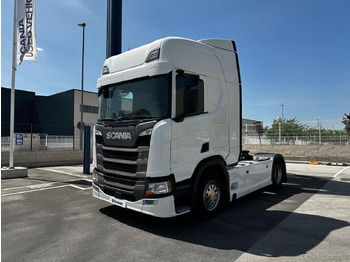 יחידת טרקטור SCANIA R 450