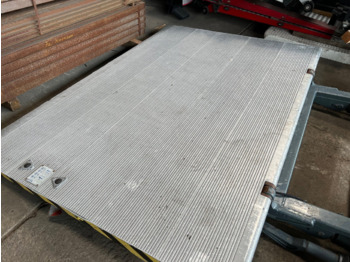מעלית אחורית BC2000S4 Ladebordwand BC2000S4 Ladebordwand, Ex-Schweizer Armee: תמונה 4