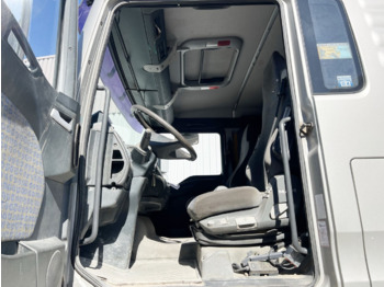 יחידת טרקטור MAN TGA 26.513 6x4 BL TGA 26.513 6x4 BL, Intarder, Hydraulik: תמונה 4 יחידת טרקטור MAN TGA 26.513 6x4 BL TGA 26.513 6x4 BL, Intarder, Hydraulik: תמונה 4