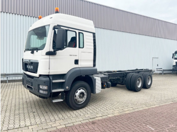 משאית עם שלדת תא MAN TGS 33.360