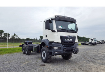 חָדָשׁ משאית עם שלדת תא MAN TGS 33.440 6x6 BB CH TGS 33.440 6x6 BB CH, Euro2, Einzelbereifung: תמונה 3