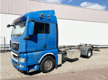 מוביל מכולות/ משאית החלפת גוף MAN TGX 18.400