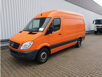 כלי רכב מסחרי עם לוח MERCEDES-BENZ Sprinter 313