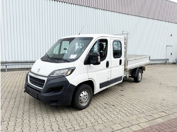 כלי רכב מסחרי במיטה שטוחה PEUGEOT Boxer