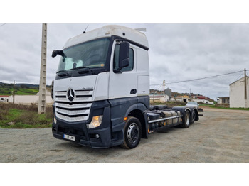 משאית MERCEDES-BENZ Actros 2545