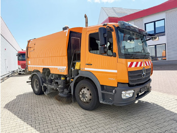 משאית MERCEDES-BENZ Atego 1524