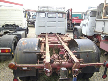 משאית עם שלדת תא V5 4x2 Saurer V5 4x2: תמונה 4