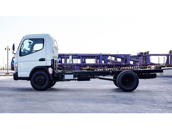 משאית עם שלדת תא MITSUBISHI CANTER CHASSIS PAYLOAD 5 TON APPROX SINGLE CAB WITH A/C 4X2 LIGHT DUTY MY2024: תמונה 4
