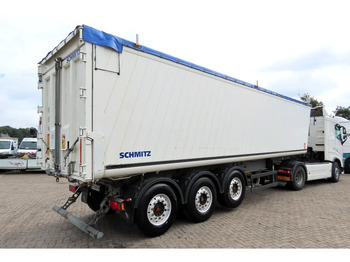 סמיטריילר עם מזהיר Schmitz Cargobull 50m3 , 6240kg LIFT/ SAF, GREAT Condition: תמונה 2