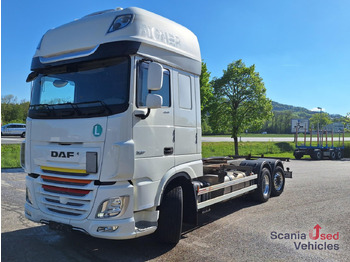 מוביל מכולות/ משאית החלפת גוף DAF XF 480