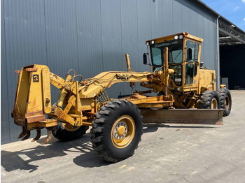 מפלסת CATERPILLAR 140G