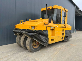 רולר פניאומטי CATERPILLAR PS300B