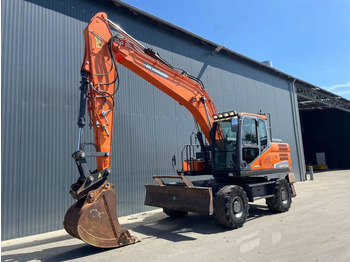 מחפר גלגלים DOOSAN DX170W-5