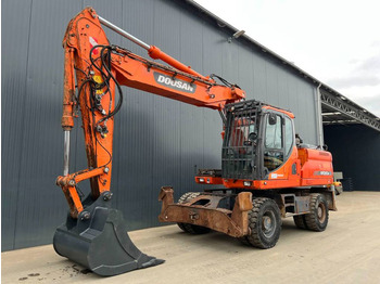 מחפר גלגלים DOOSAN DX210