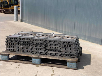 חָדָשׁ מסגרת/ שלדה עבור מכונת בנייה Hitachi EX270 / EX300 / EX310 Shoes/Pads: תמונה 5