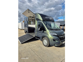 משאית סוסים BANNERT