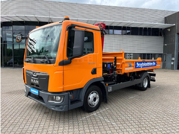 מזהיר MAN TGL 8.220