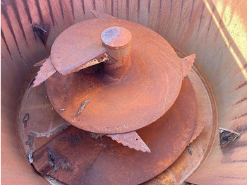 עגלת מערבל מספוא Siloking TrailedLine Classic Premium: תמונה 3 עגלת מערבל מספוא Siloking TrailedLine Classic Premium: תמונה 3