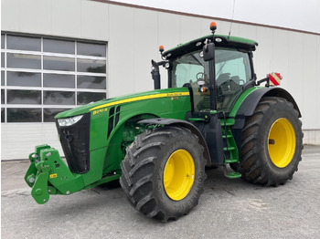 טרקטור חקלאי JOHN DEERE 8R Series