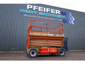 מעלית מספריים JLG