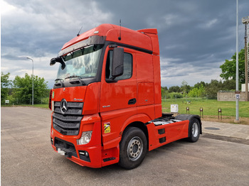 יחידת טרקטור MERCEDES-BENZ Actros 1845