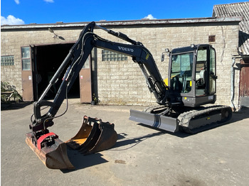 מחפר VOLVO ECR50D