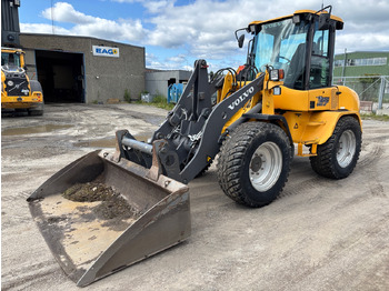 מעמיס גלגלים VOLVO L35