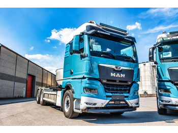משאית הרמת וו MAN TGX 26.510