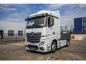 יחידת טרקטור MERCEDES-BENZ Actros 1845