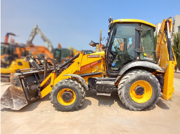 מחפרון JCB 3CX