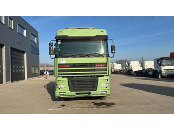 יחידת טרקטור DAF XF 95.430 (EURO 2 / MANUAL PUMP / POMPE MANUELLE / BOITE MANUELLE): תמונה 4