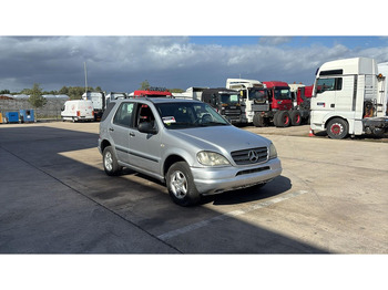 SUV Mercedes-Benz M-Klasse ML 270 CDI: תמונה 3