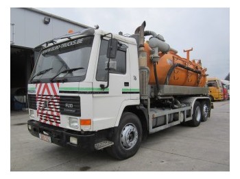 משאית ואקום Volvo FL 10: תמונה 1